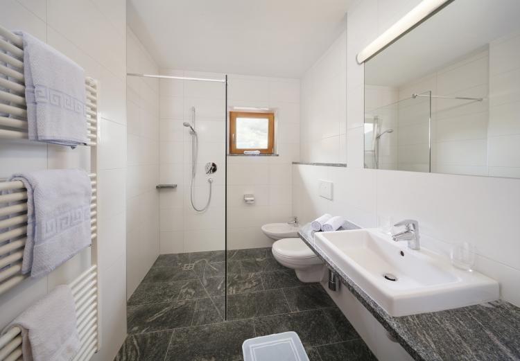 Hotel Edelweiss Malles Venosta Camera foto