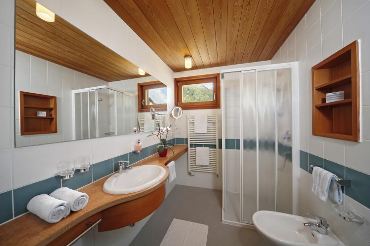 Hotel Edelweiss Malles Venosta Esterno foto