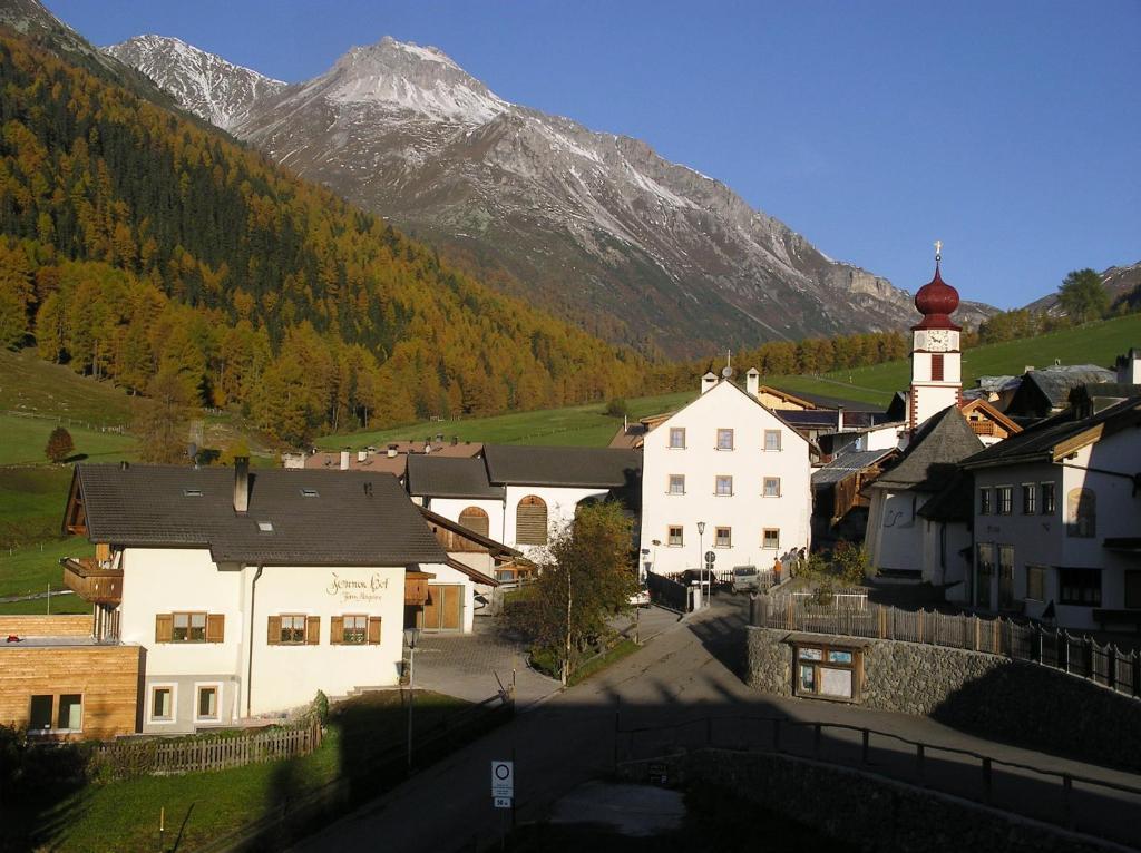 Hotel Edelweiss Malles Venosta Camera foto
